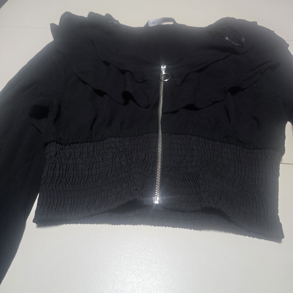 Black Cropped Jacket - Picture 5 of 6